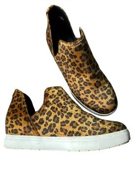 Cushionaire Hero Side Split Bootie Sneakers Size 10